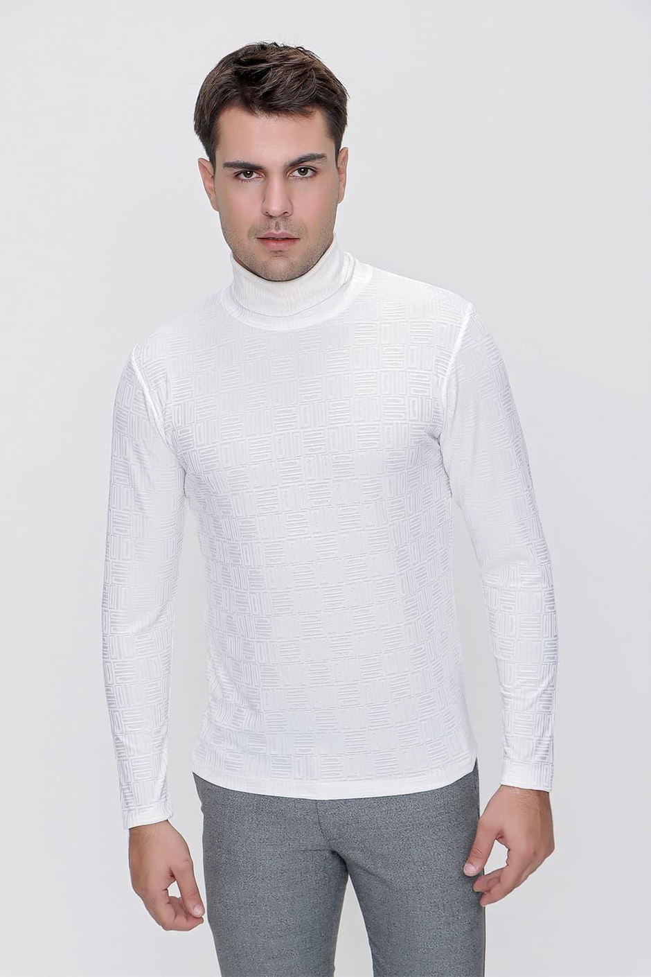 Slim Fit Doku Desenli Balıkçı Yaka Pamuklu Uzun Kollu Ekru Tişört TS 775