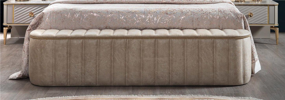 Miranda Bench