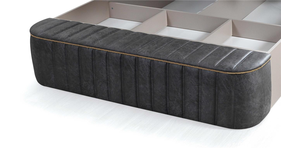 Zara Bench