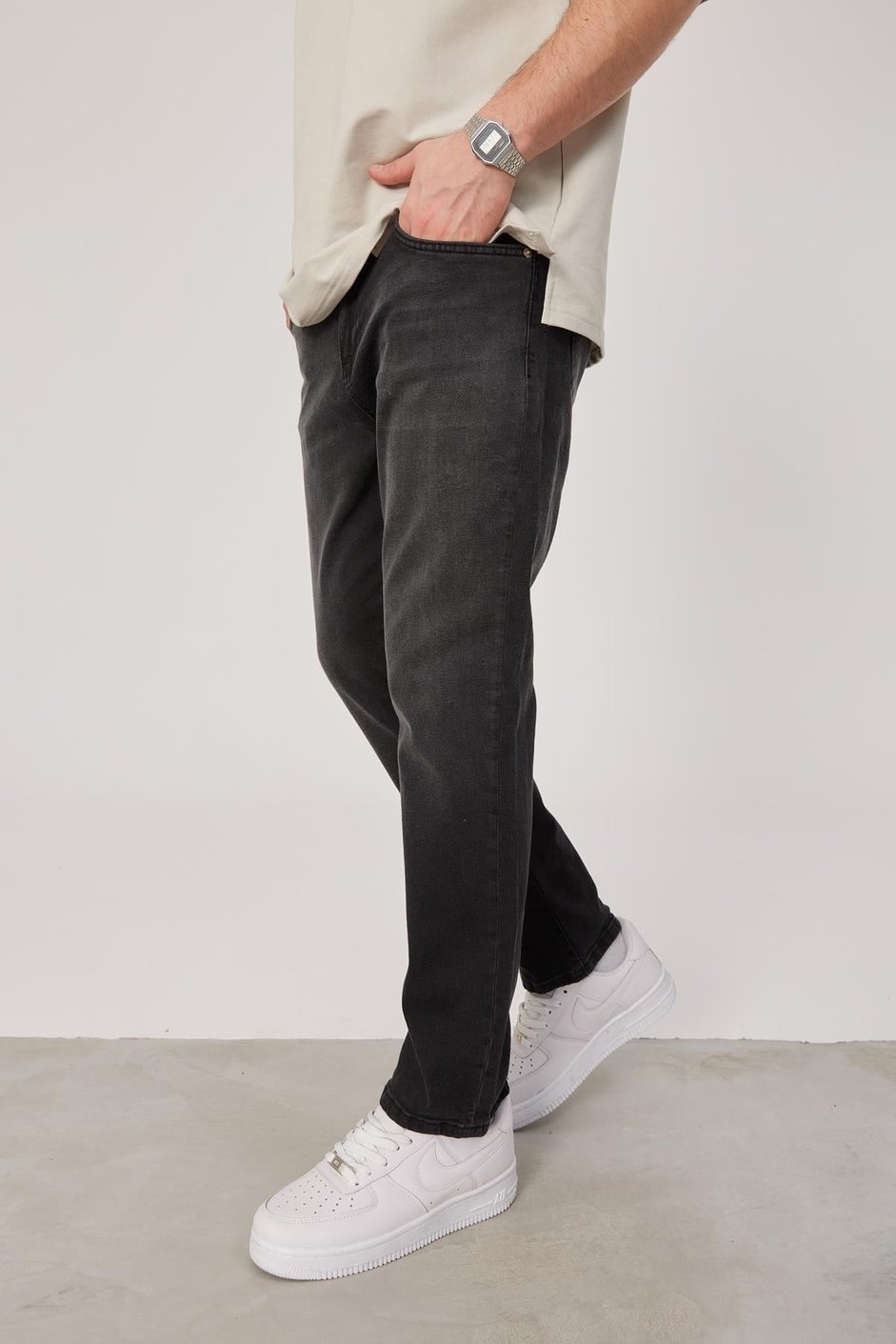 15990 Düz Kesim Füme Jean