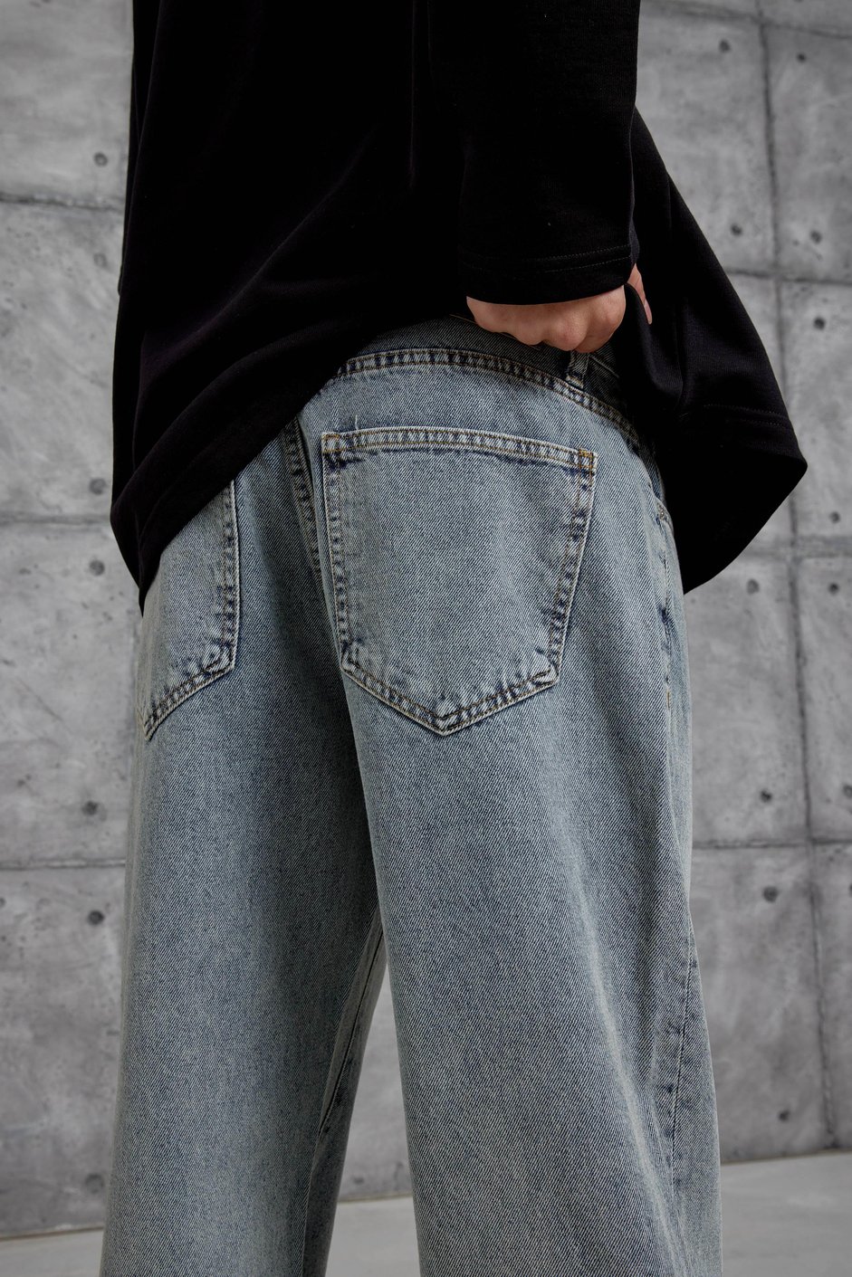 16369-3 Baggy Taşlamalı Jean