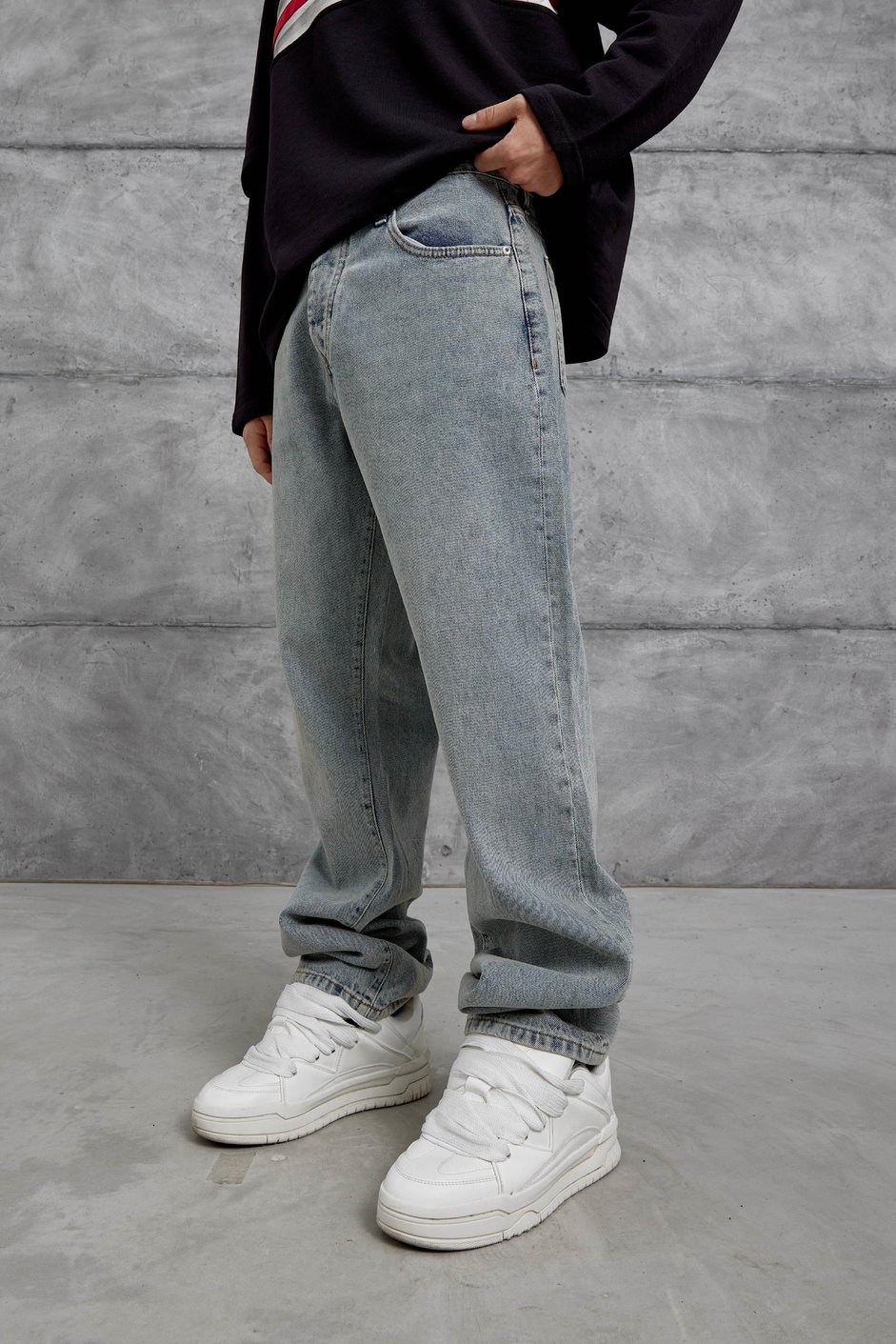 16369-3 Baggy Taşlamalı Jean