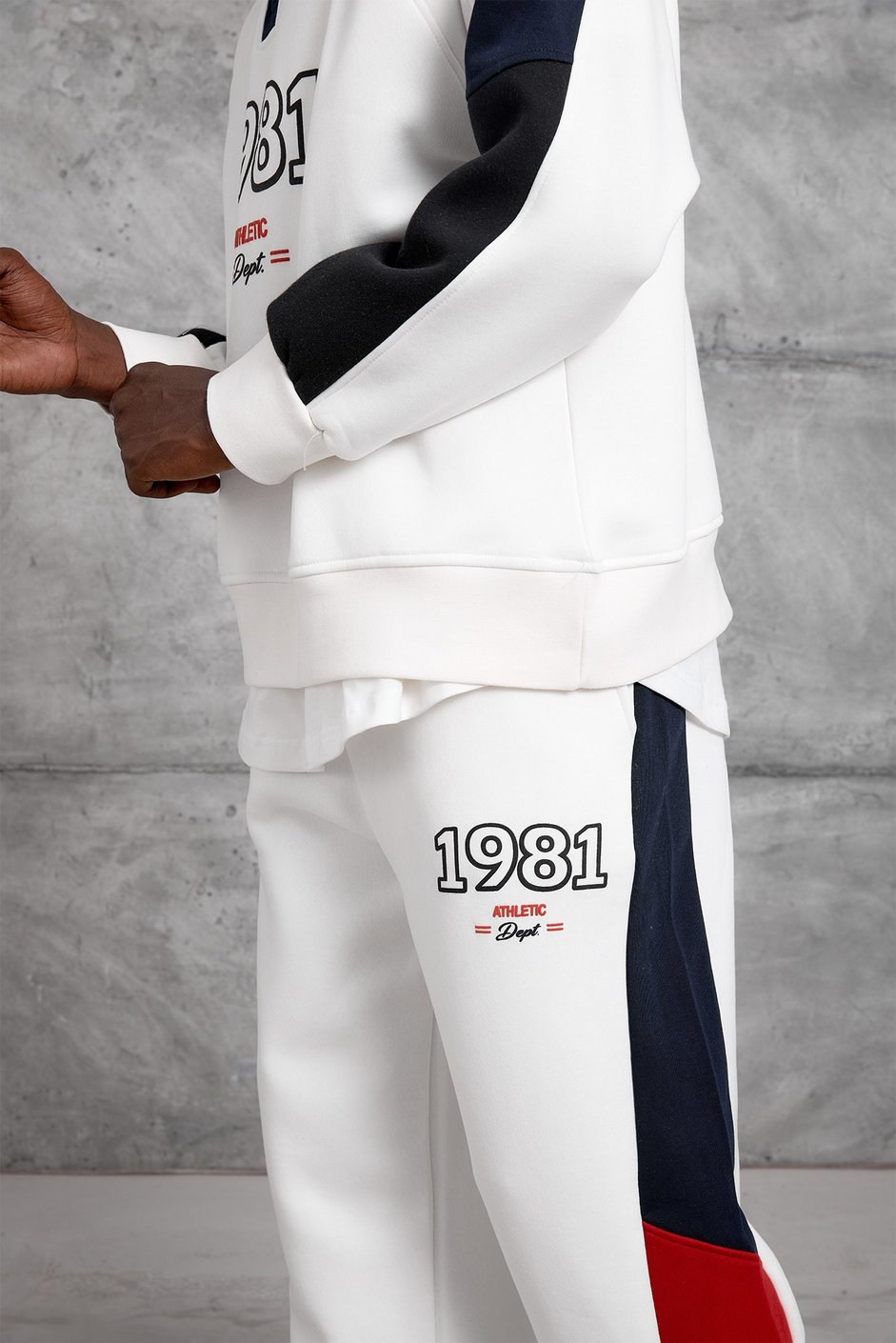 Beyaz 1981 BASKI OVERSIZE EŞOFMAN TAKIMI