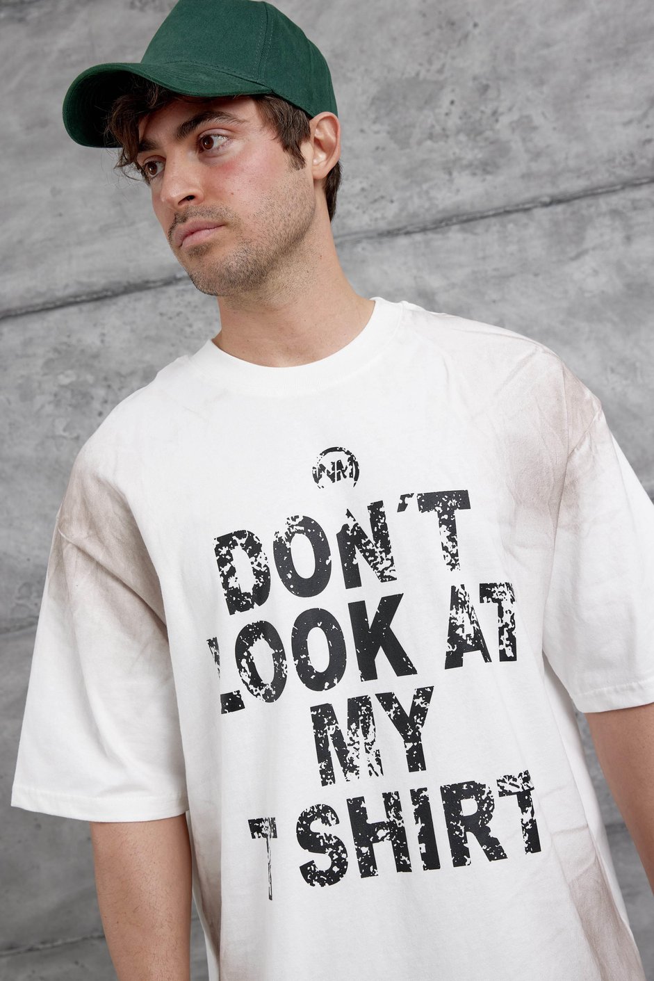 Beyaz Dont Look At My Tshirt Yazılı Oversize Tshirt