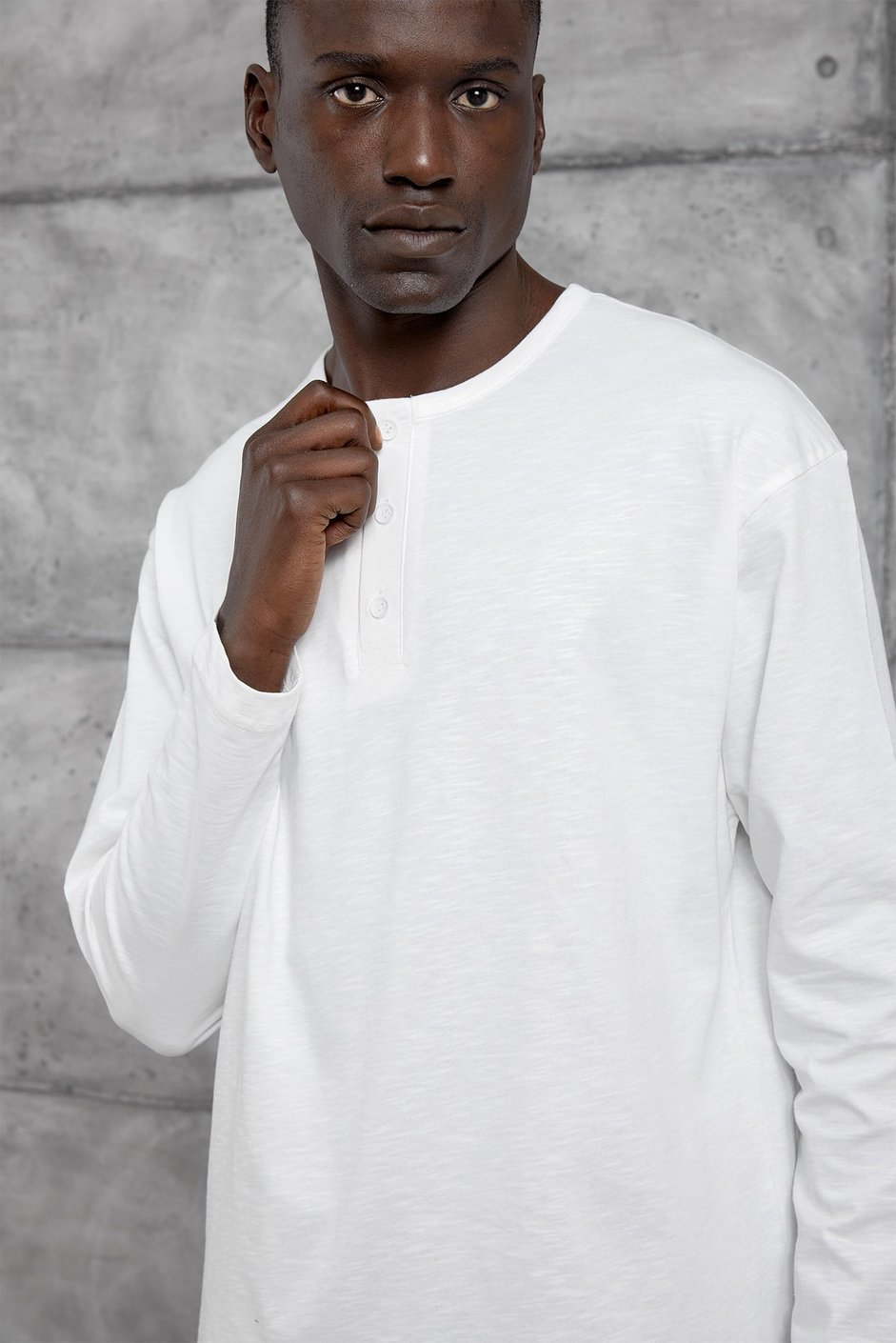 Beyaz DÜĞMELİ OVERSIZE SWEATSHIRT
