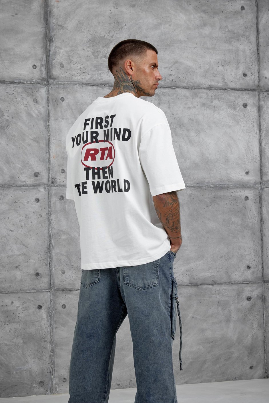 Beyaz First Your Mind Yazılı Oversize Tshirt
