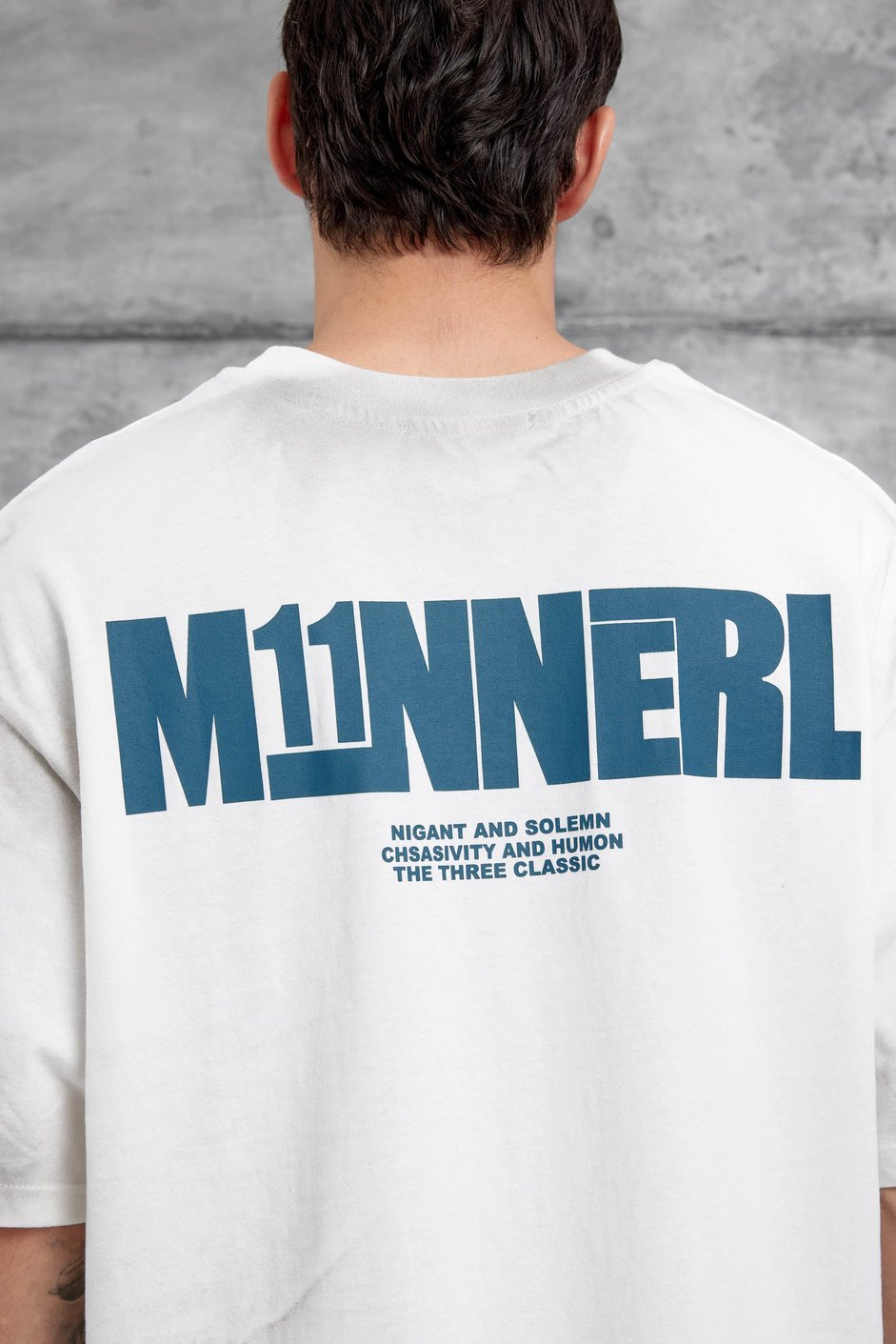 Beyaz M11 Yazılı Oversize Tshirt