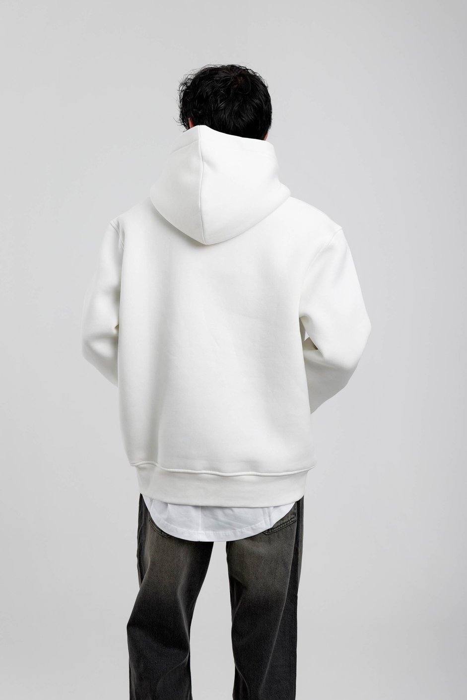 Beyaz Pota Baskılı Kapüşonlu Sweatshirt