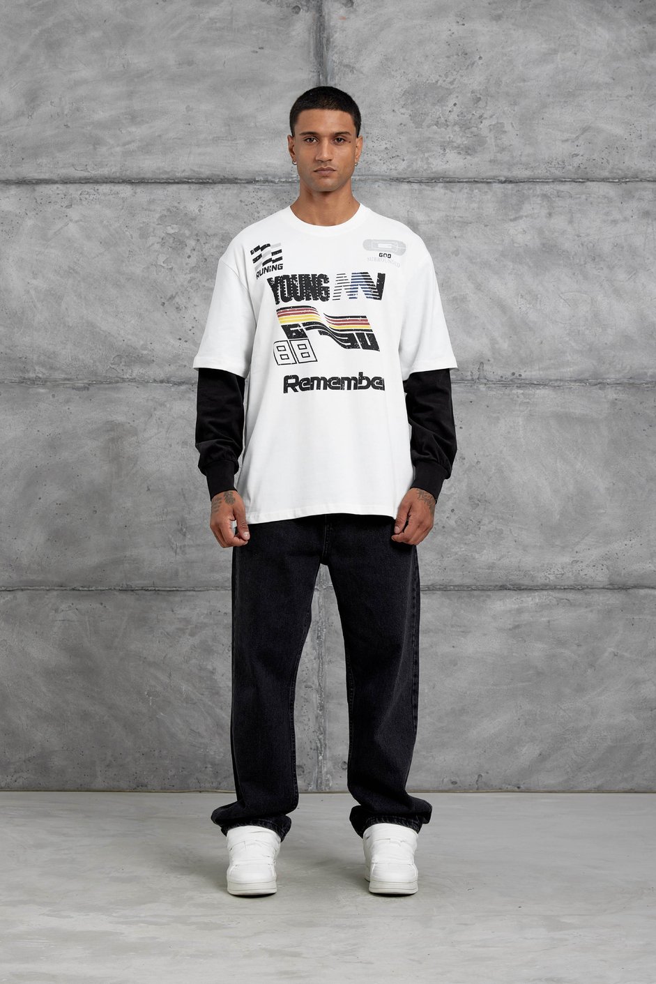 Beyaz Remember Baskılı Oversize Kolu Parçalı  Minimal Tasarım Sweatshirt