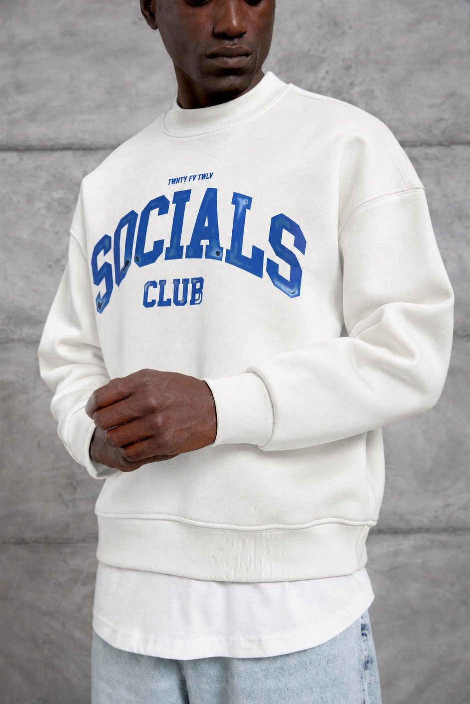 Beyaz SOCIALS BASKI OVERSIZE SWEATSHIRT