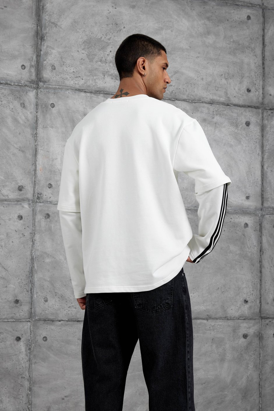 Beyaz Yc4 Oversize Kolu Parçalı  Şerit Detaylı Minimal Tasarım Sweatshirt