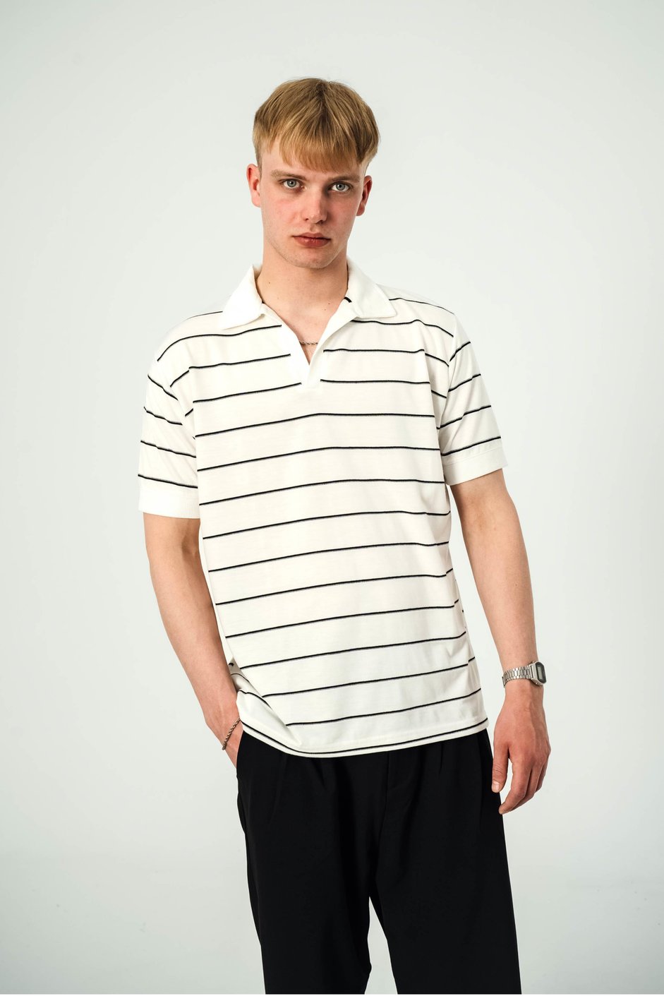 Çizgili Polo Yakalı Beyaz Tshirt