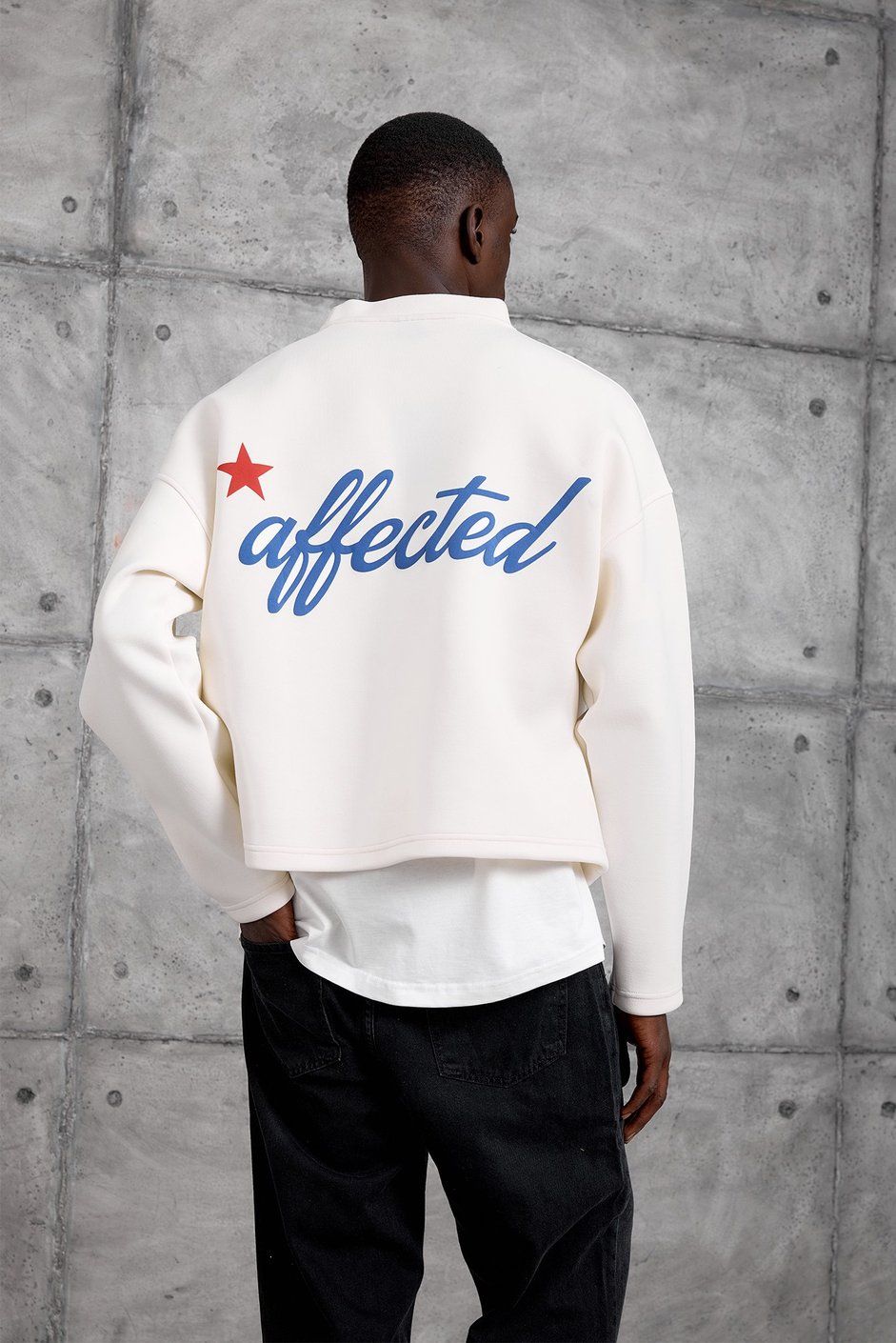 Ekru Beyaz ARKA DETAY OVERSIZE SWEATSHIRT