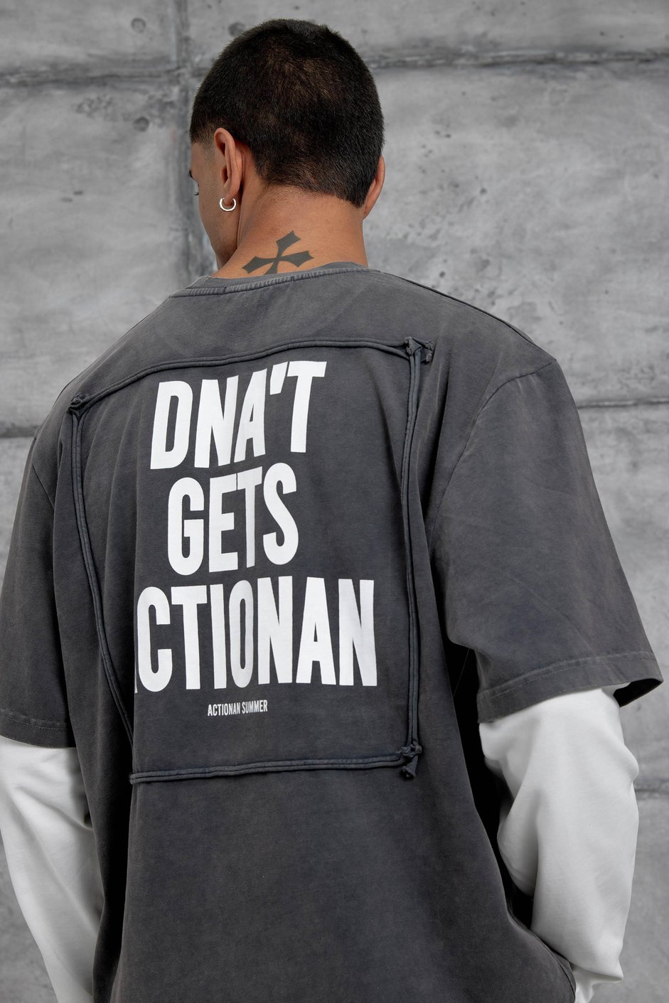 Füme Cep Rakam Detaylı Oversize Kolu Parçalı Tasarım Sweatshirt