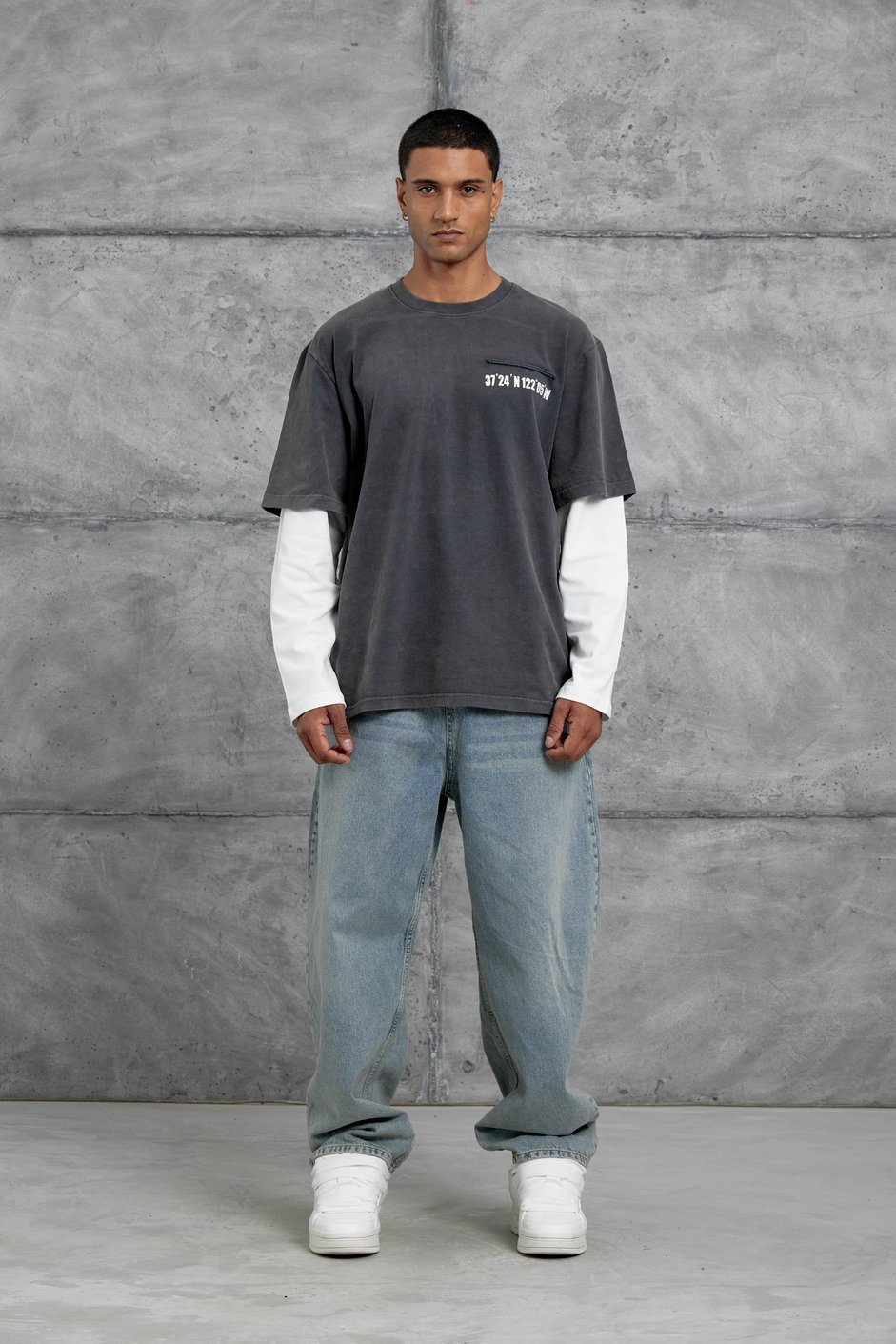 Füme Cep Rakam Detaylı Oversize Kolu Parçalı Tasarım Sweatshirt