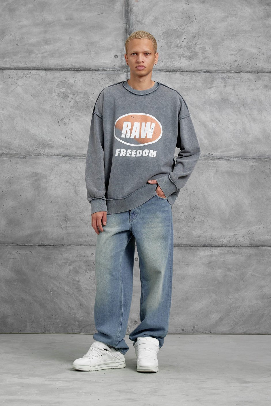 Füme RAW BASKILI OVERSİZE SWEATSHIRT