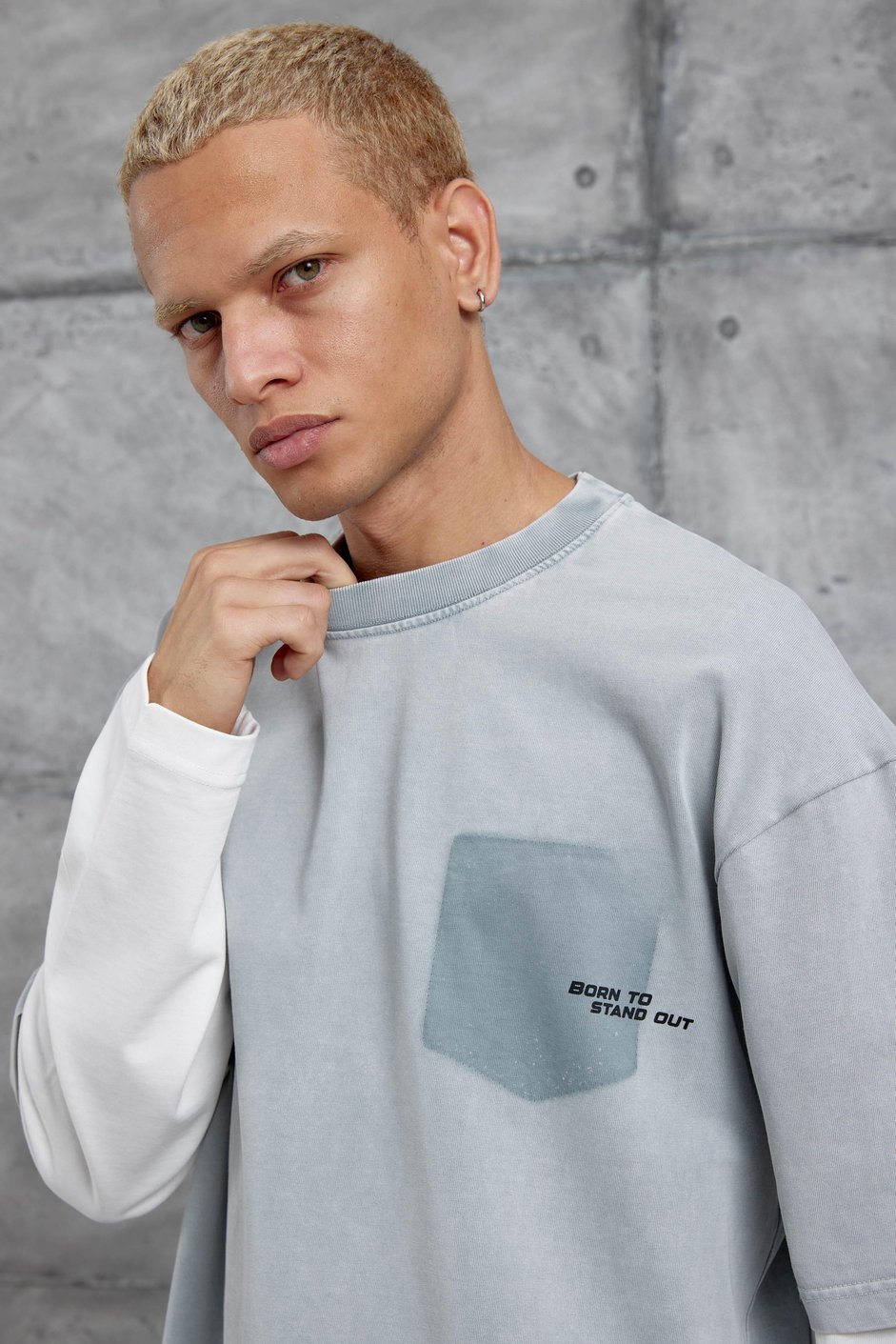 Gri BORN TO STAND YAZILI PARÇA KOLLU SWEATSHIRT