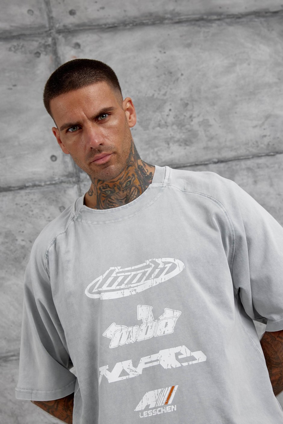 Gri Lesschen Baskılı Yıkamalı Oversize Tshirt