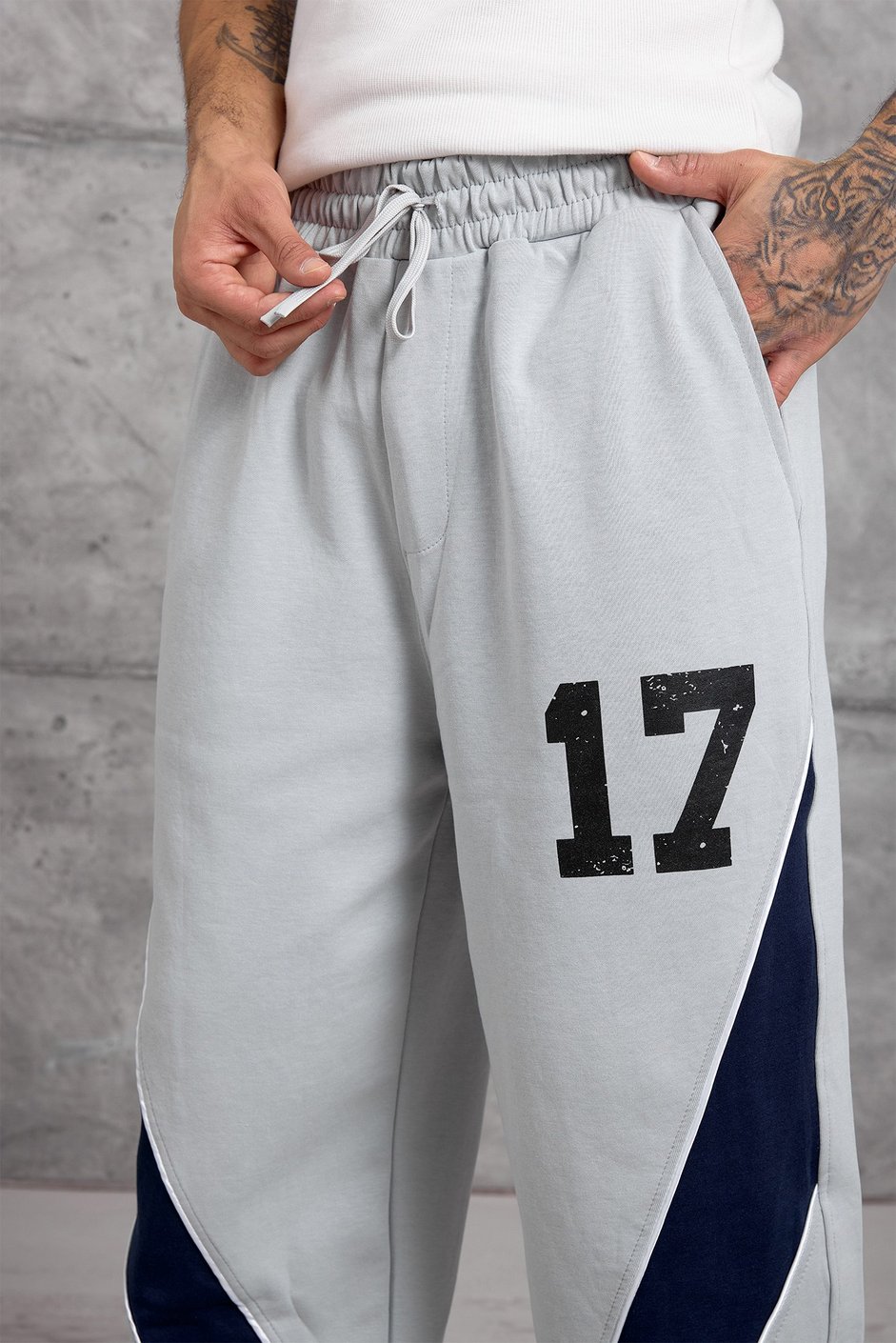 Gri ŞERİTLİ 17 RAKAM BAGGY EŞOFMAN ALTI