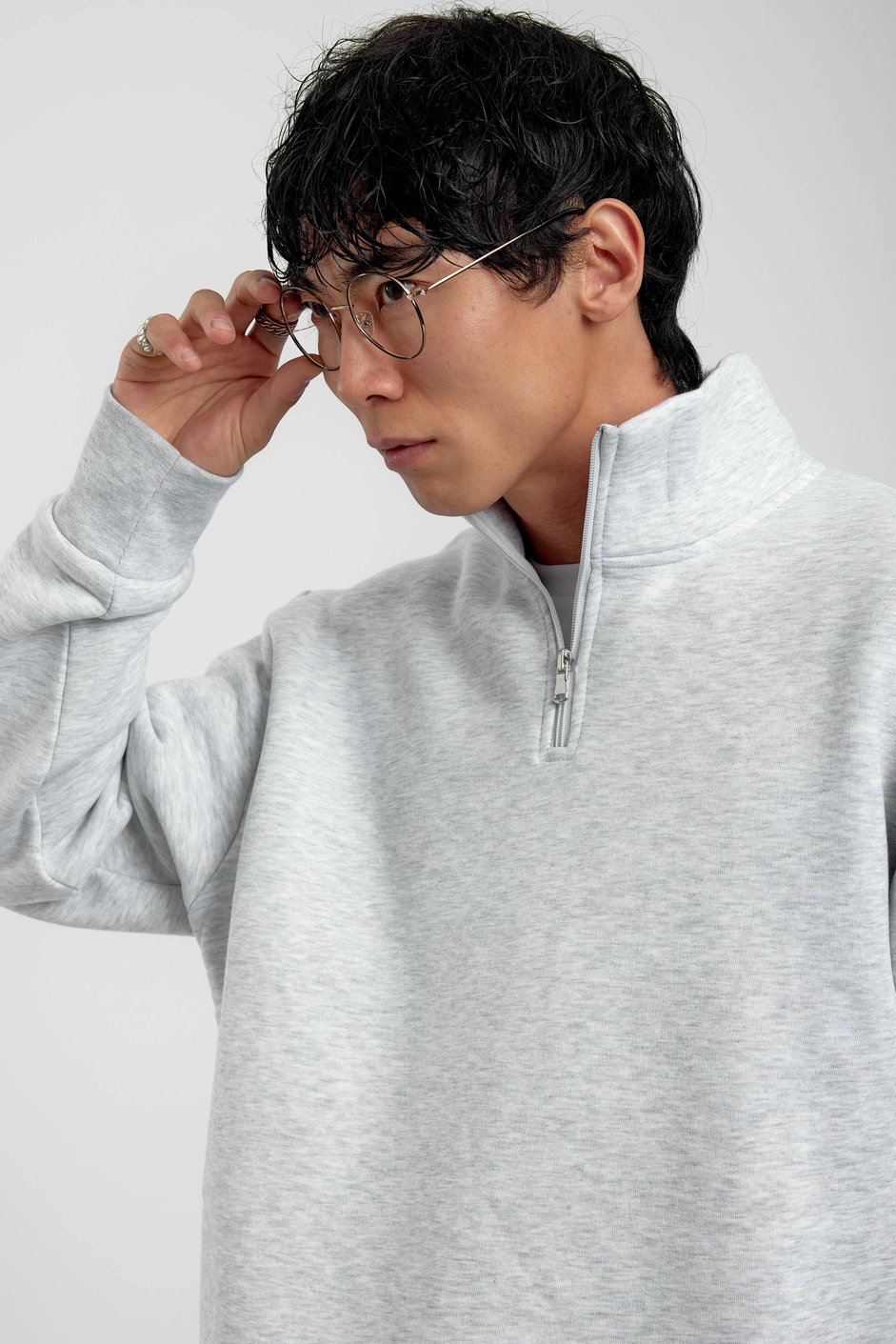 Gri Yakası Fermuarlı Basic Şardonlu Sweatshirt