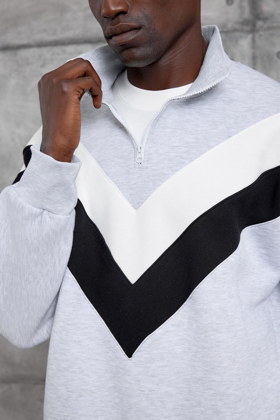 Gri YARIM FERMUAR ŞARDONLU SWEATSHIRT