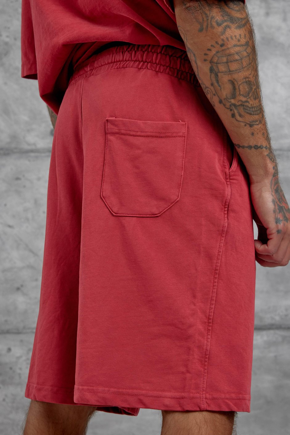 Kırmızı Yıkamalı Oversize Şort