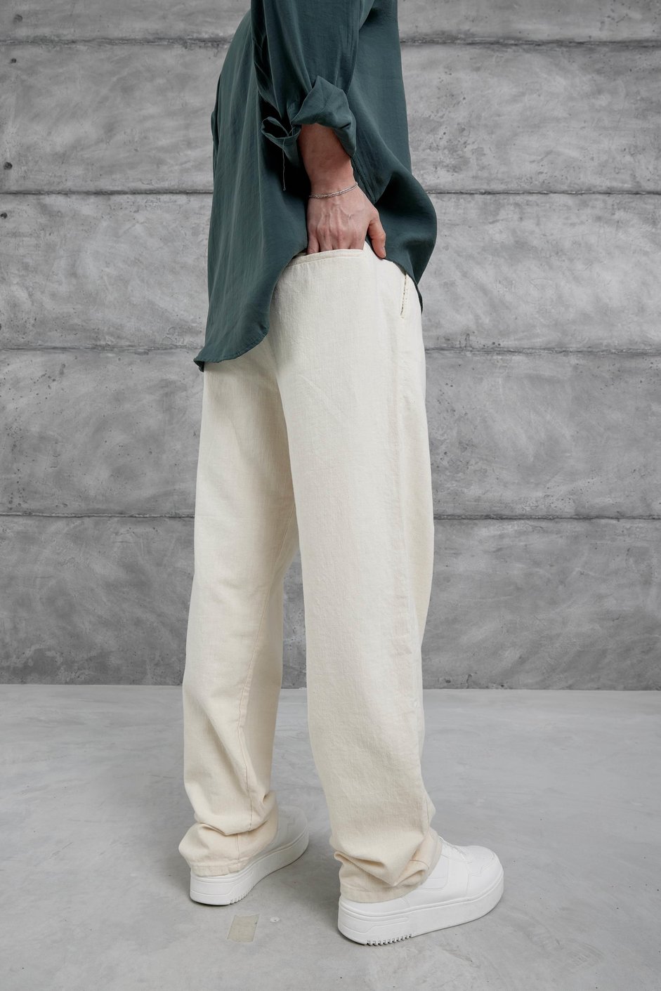 Krem Baggy Kalıp Gabardin Pantolon