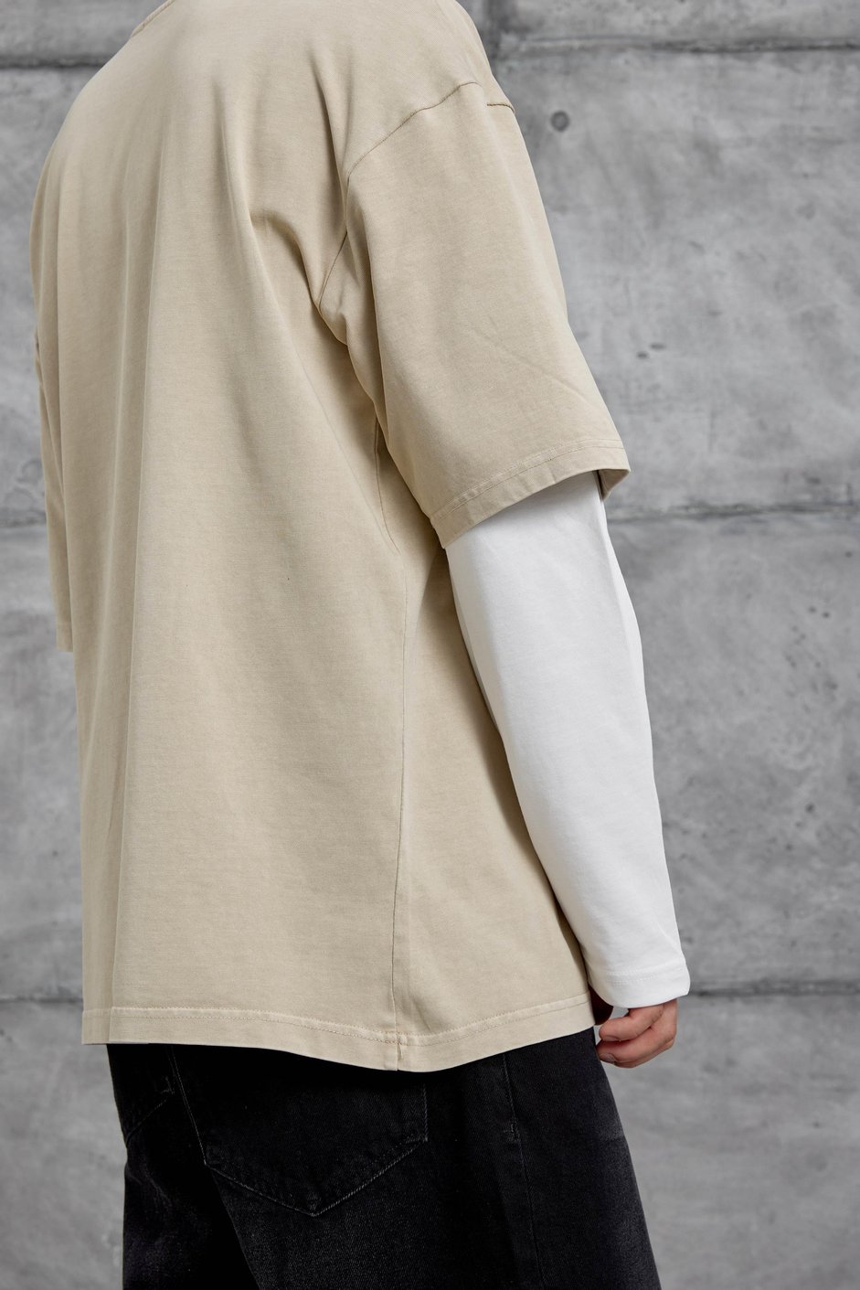 Krem BORN TO STAND YAZILI PARÇA KOLLU SWEATSHIRT
