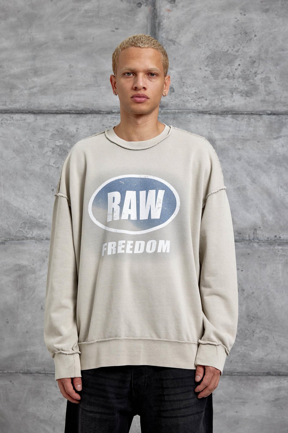 Krem RAW BASKILI OVERSİZE SWEATSHIRT