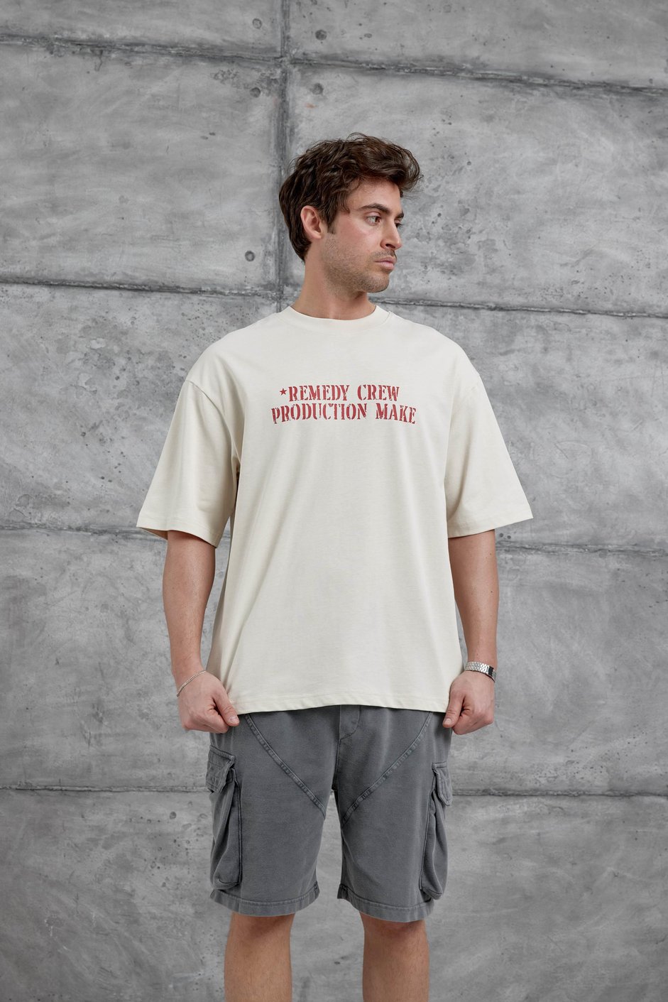 Krem Remendy Crew Yazılı Oversize Tshirt