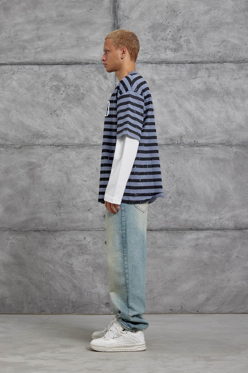 Krem TAINED BASKILI KOLU PARCALI OVERSİZE SWEATSHIRT