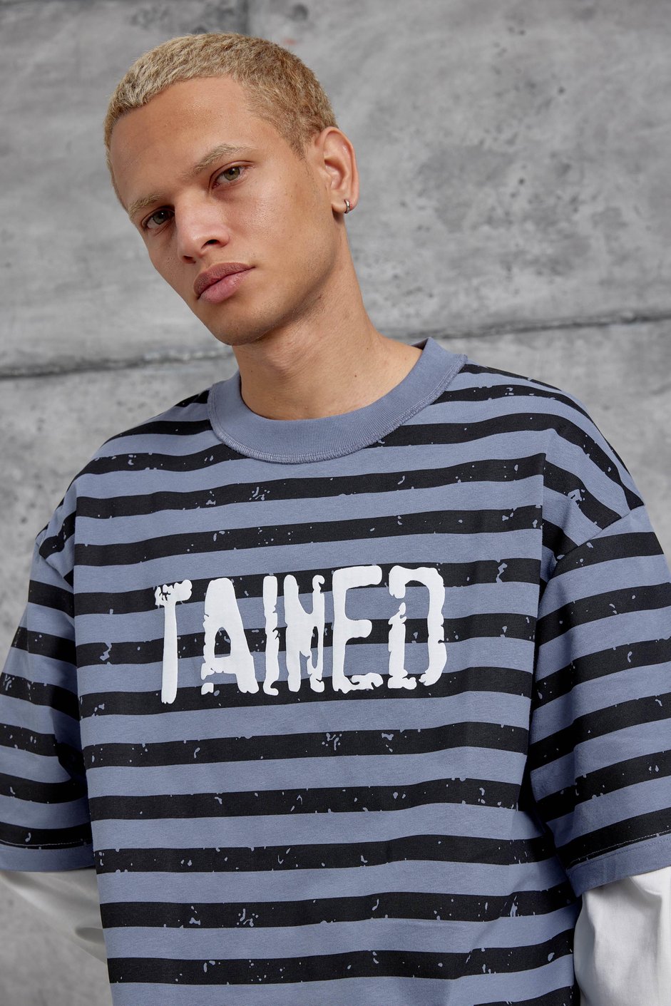 Krem TAINED BASKILI KOLU PARCALI OVERSİZE SWEATSHIRT