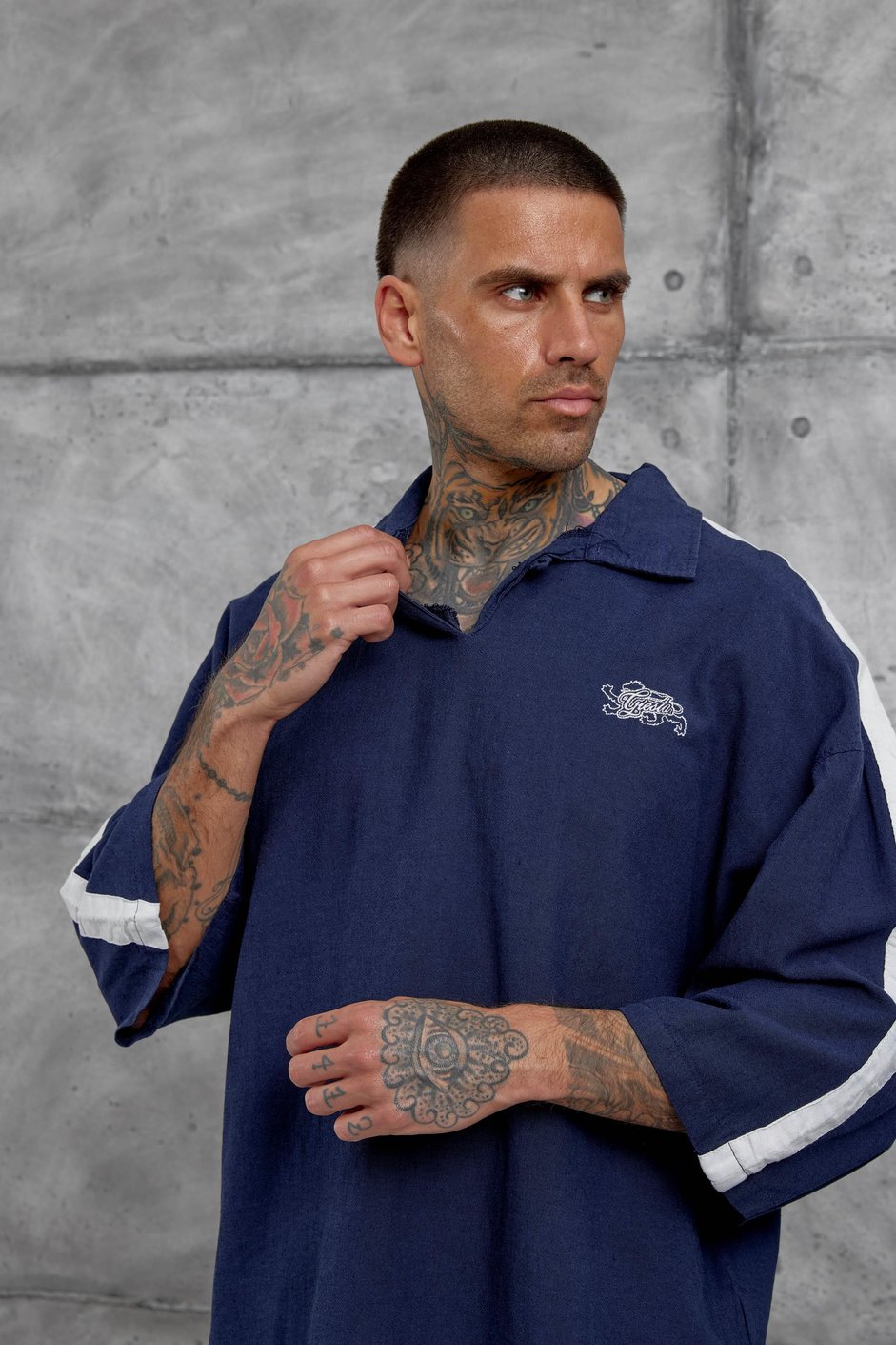 Lacivert Fakirkol Yakalı  Oversize Tshirt
