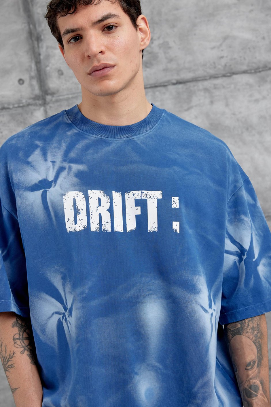 Mavi Drift Yazılı Yıkamalı Oversize Tshirt