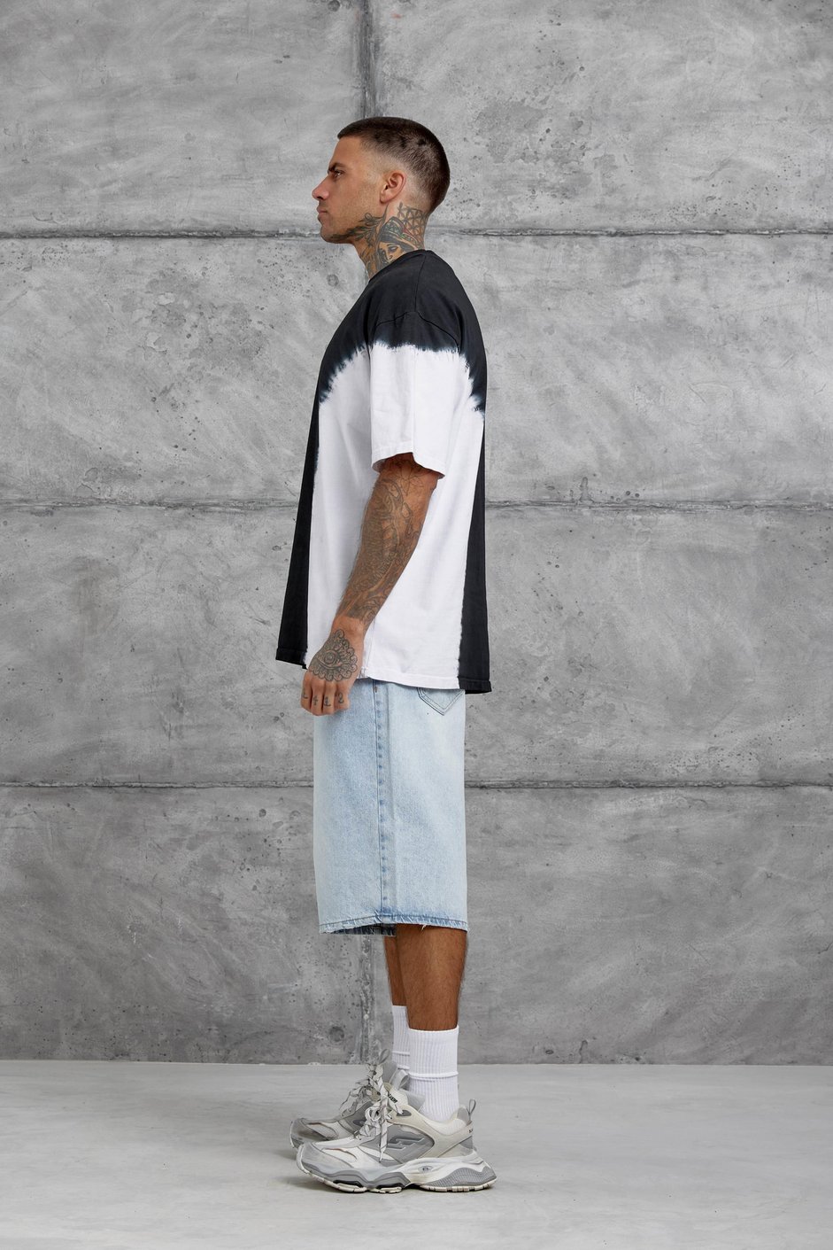 Siyah Desinged Brand Yazılı Oversize Tshirt
