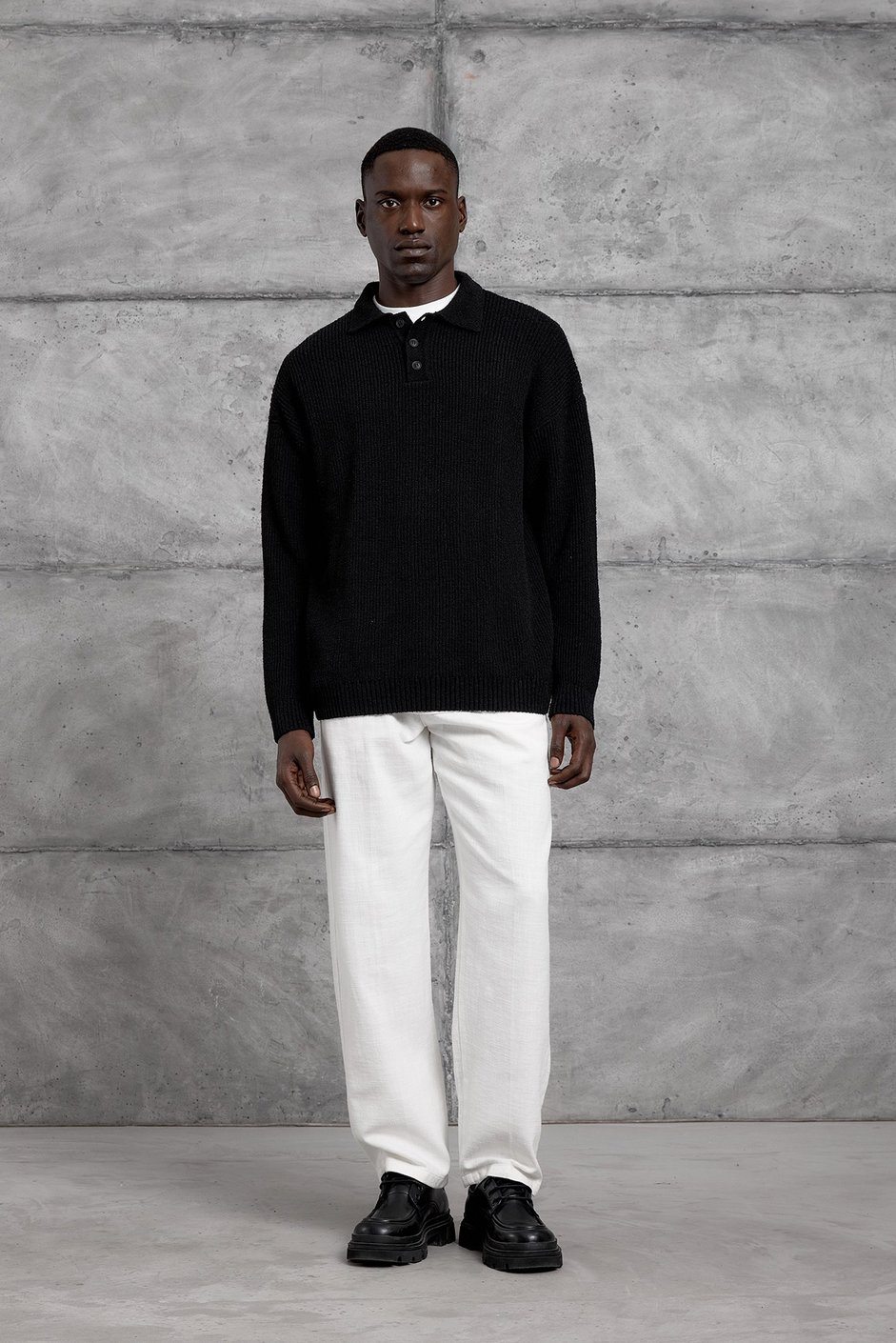 Siyah DÜĞMELİ POLO YAKA TRİKO SWEATSHIRT