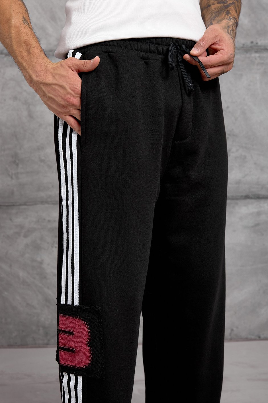 Siyah ŞERİTLİ 8 RAKAM BAGGY EŞOFMAN ALTI
