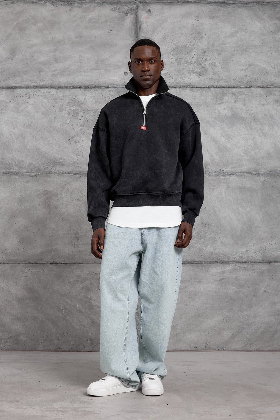 Siyah YARIM FERMUARLI ŞARDONLU SWEATSHIRT