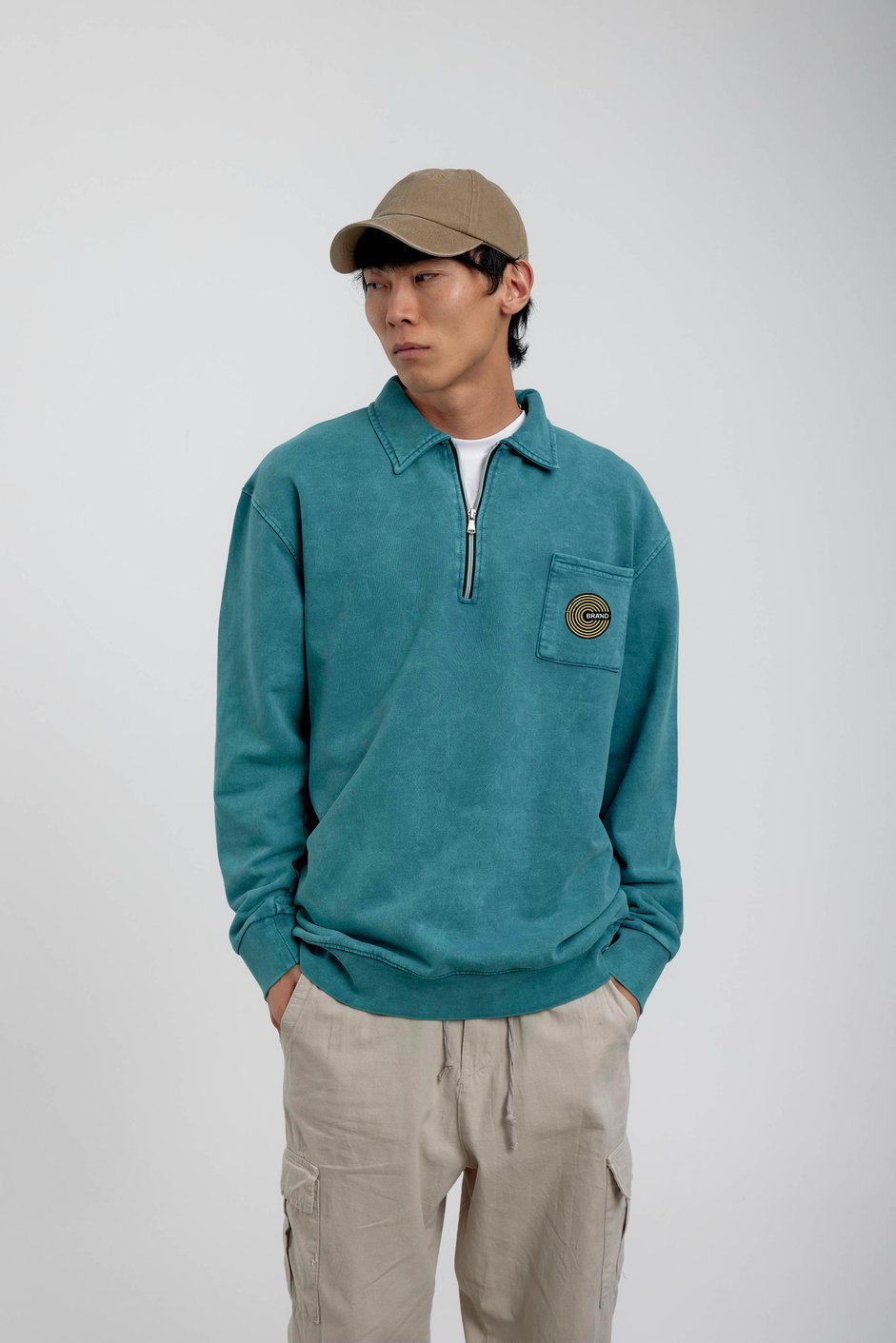 Yeşil Cebi Brand Yazılı Yakası Fermuarlı Sweatshirt