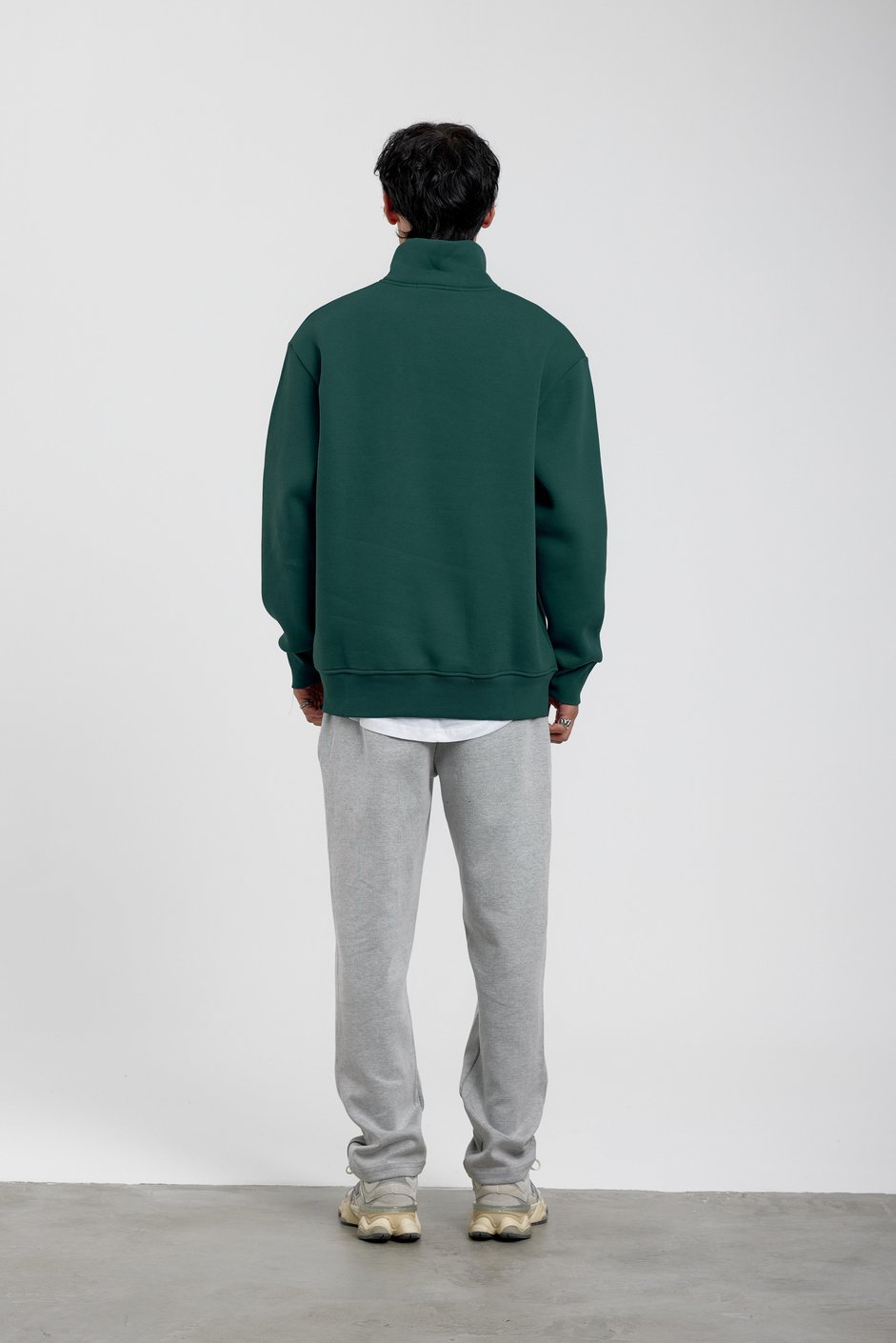 Yeşil Hello Yazılı Yarım Fermuarlı Sweatshirt