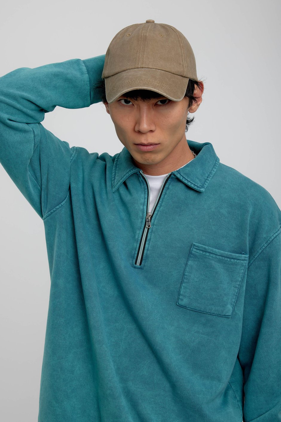 Yeşil Tek Cepli Yarım Fermuarlı Yıkamalı Sweatshirt