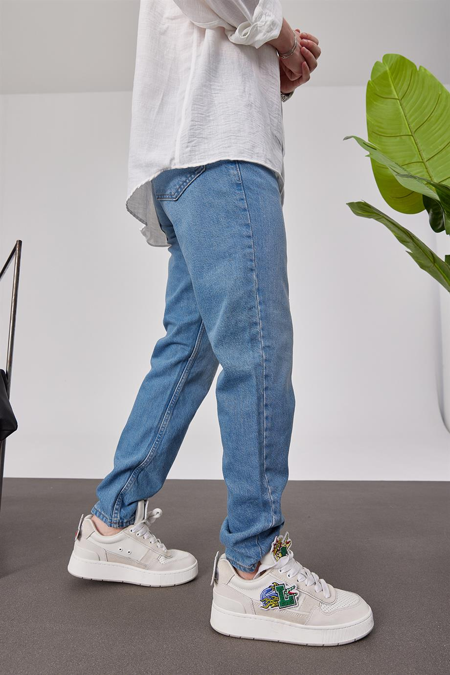 1398 Mavi Jean