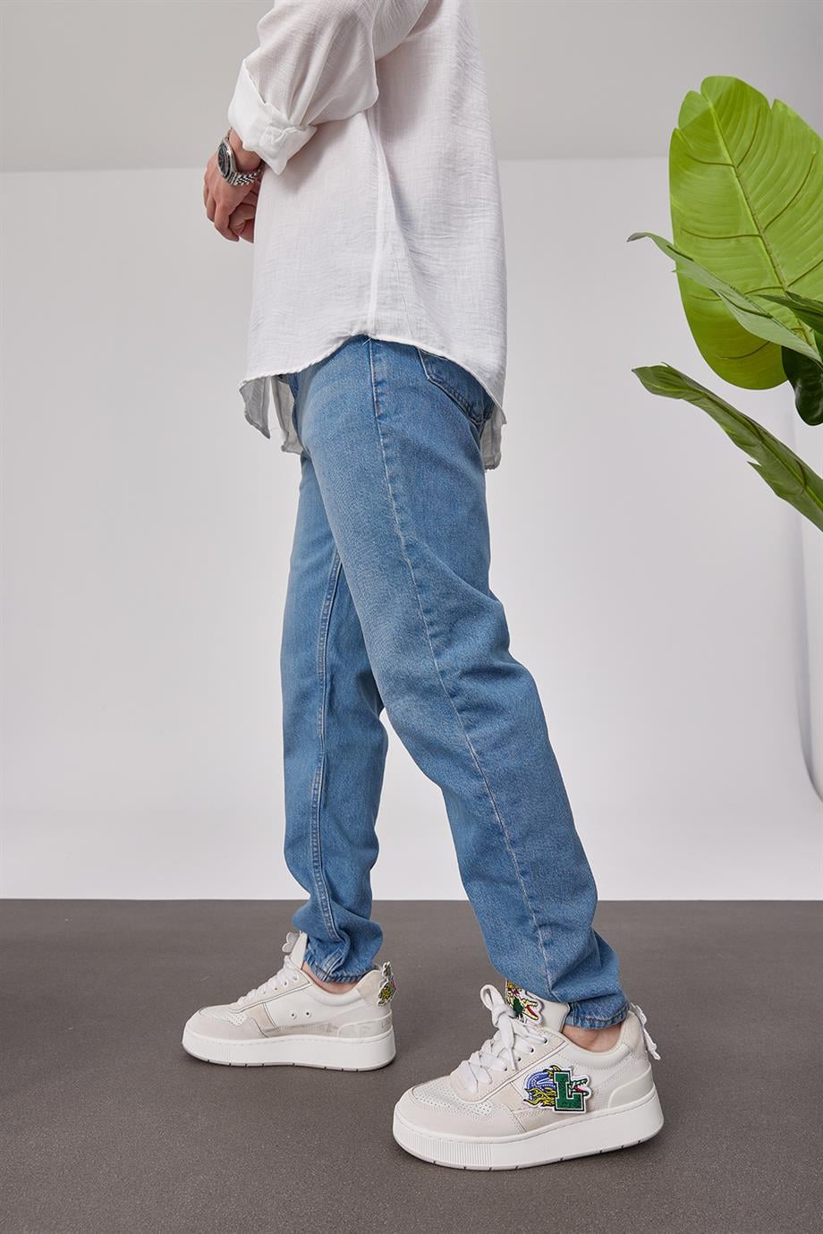 1398 Mavi Jean