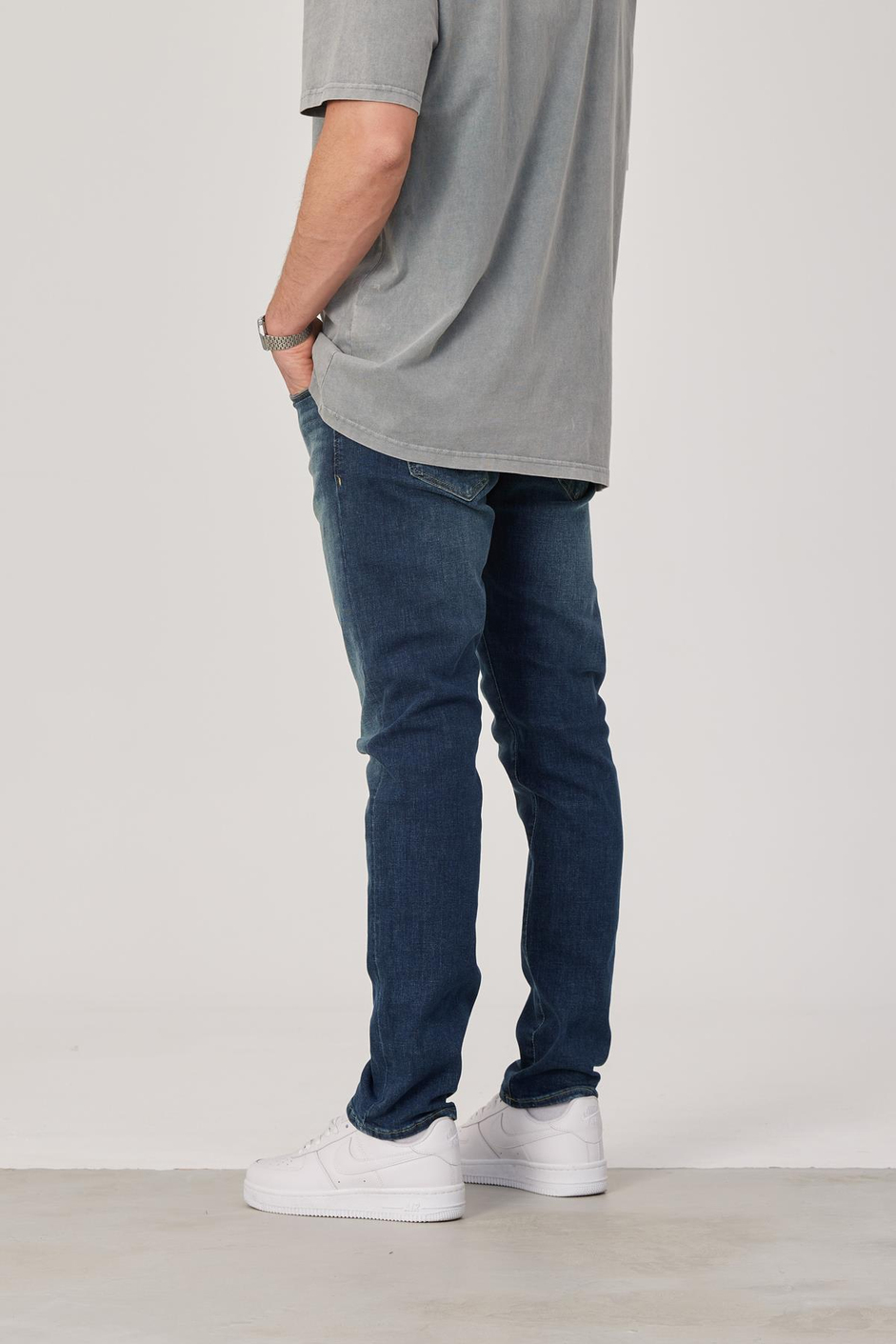 15738 Slim Kesim Koyu Denim Jean R3