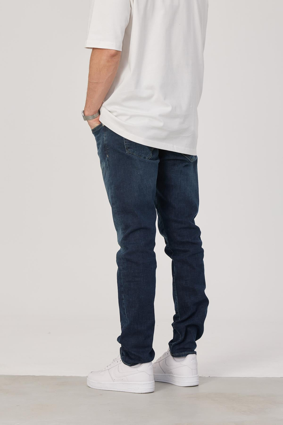 15738 Slim Koyu Mavi Jean R4