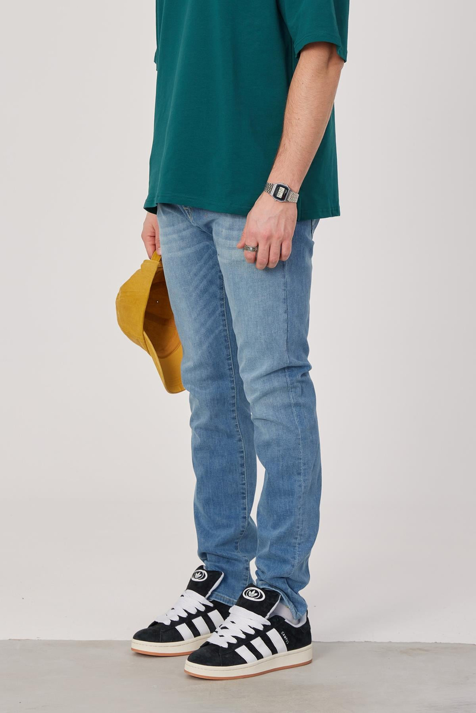 15738 Slim Mavi Jean