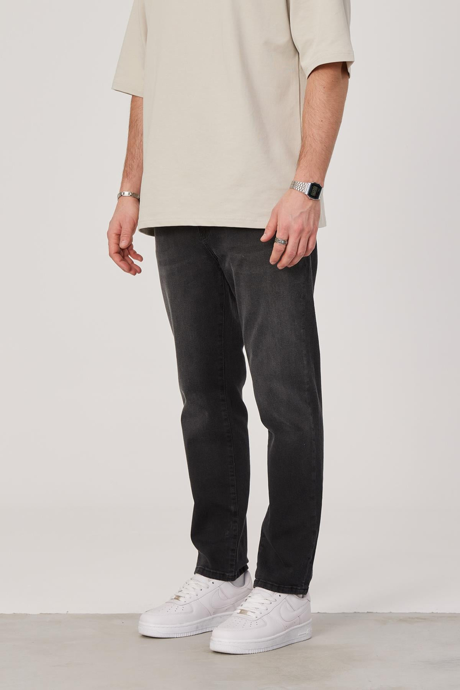 15990 Düz Kesim Füme Jean