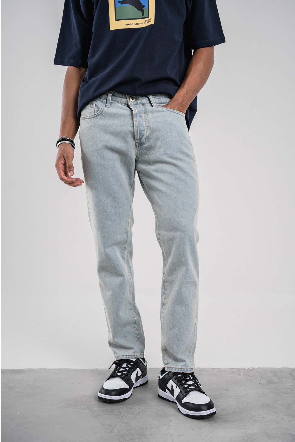16370 Eskitme Detaylı Jean