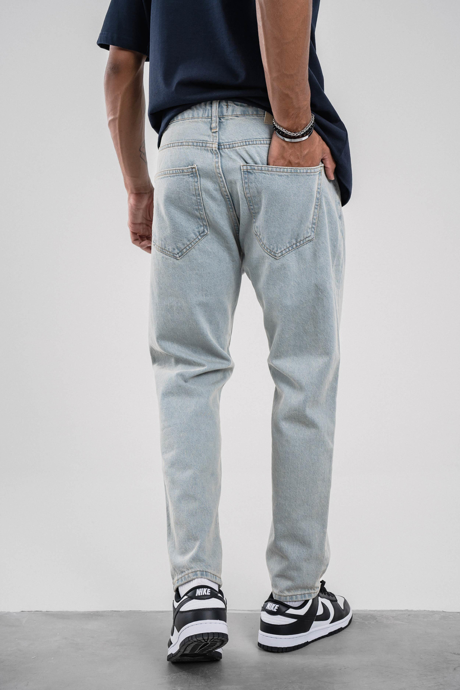 16370 Eskitme Detaylı Jean