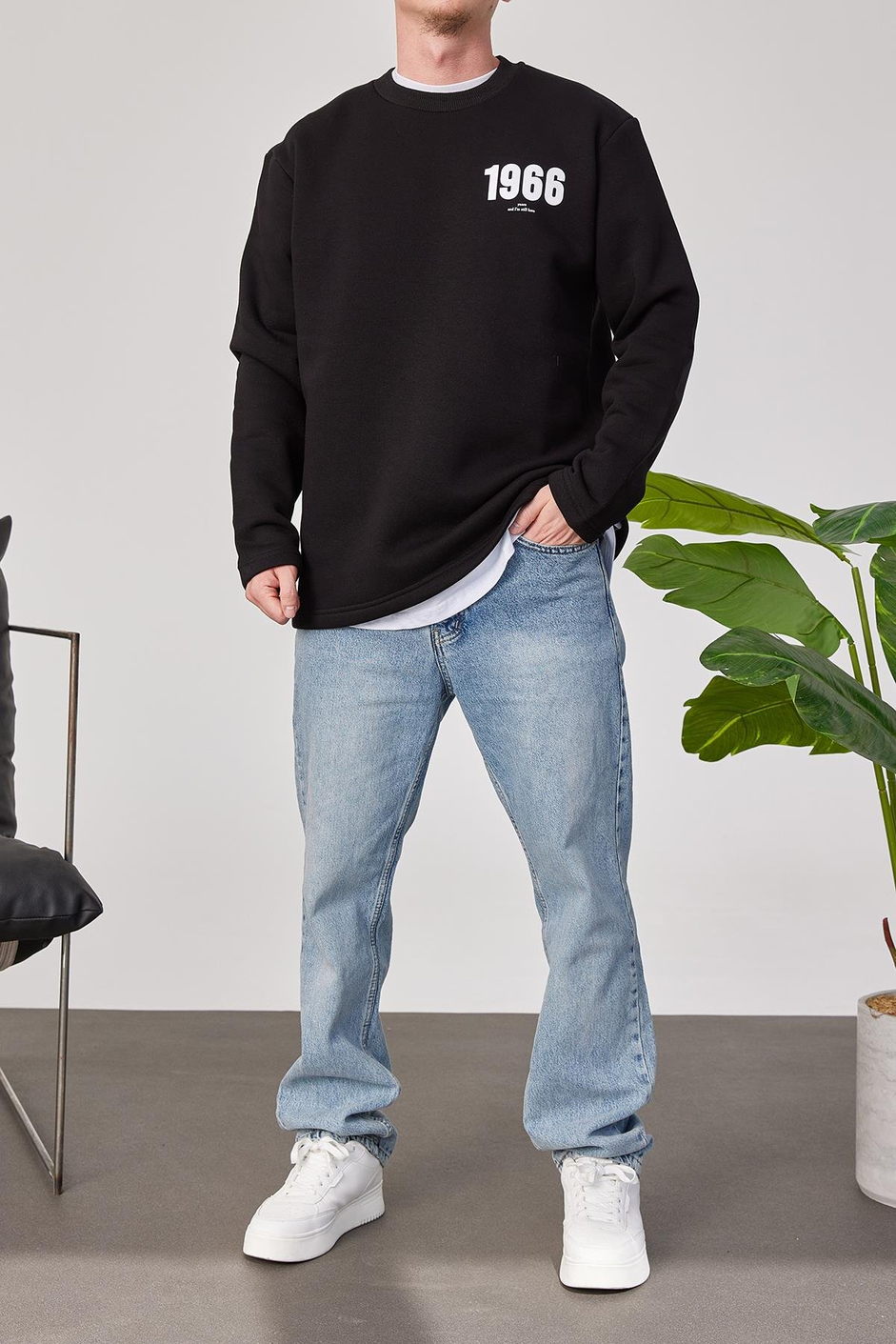 1966 Baskılı Siyah Sweatshrt